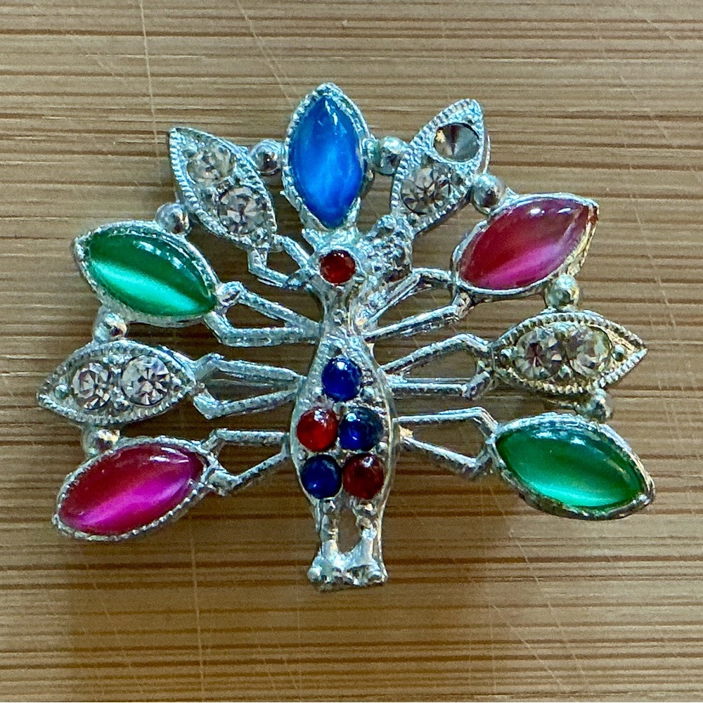 Vintage Signed Star S Peacock Brooch Rhinestone Glass Cabochon Pin Read
